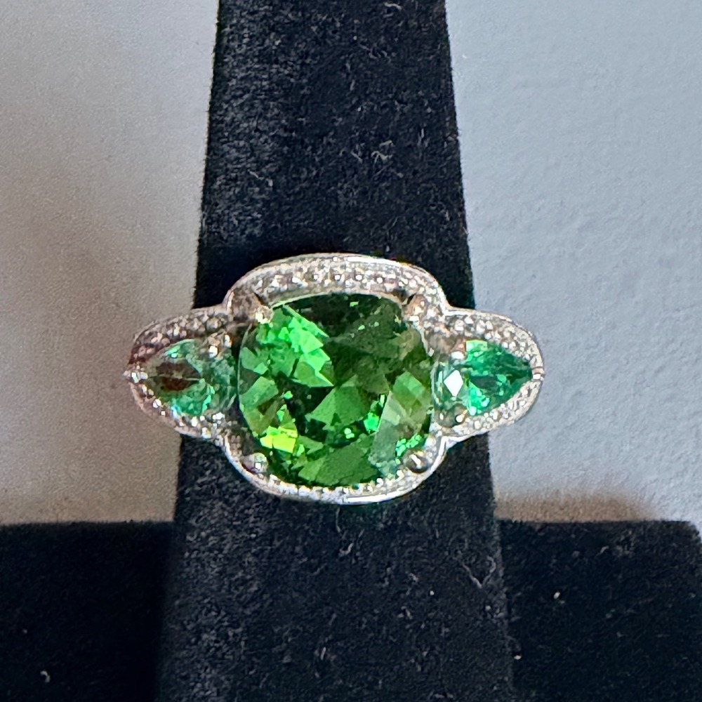 3 Stone Halo Ring Size 8 Green 4.1ct Sterling Silver Cushion Pear‎